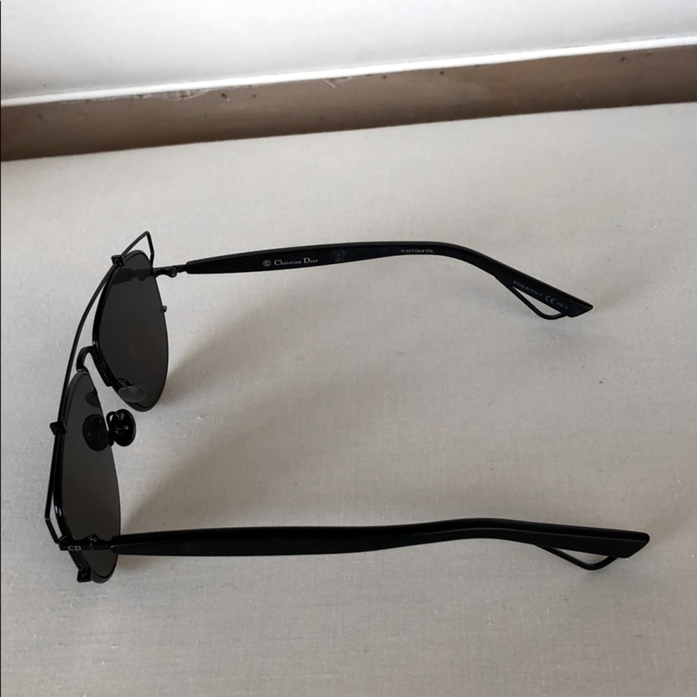 Christian Dior Aviator Sunglasses Black - Picture 5 of 11